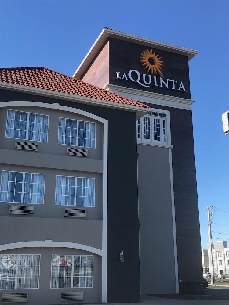 La Quinta By Wyndham Боулинг Грийн Екстериор снимка
